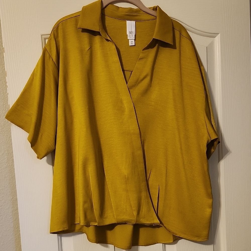 Marla Wynne Top
